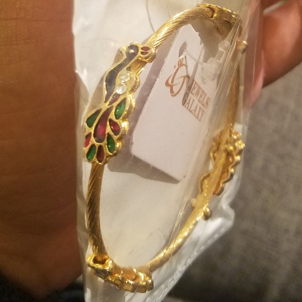 Golden bangles for Indian celebrations